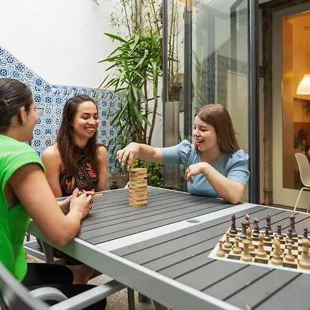 Hostel Lounge & By Host Wise Porto