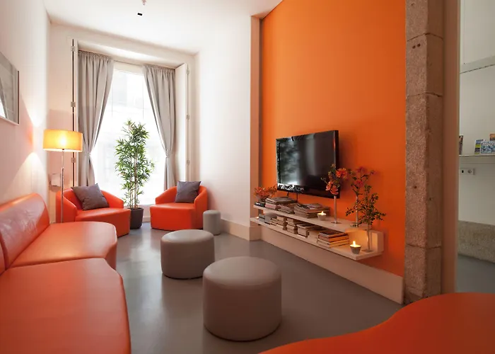 Lounge & By Host Wise *