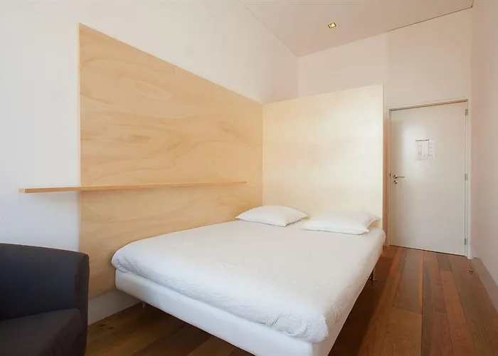 Lounge & By Host Wise Hostel *