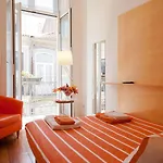 Lounge & By Host Wise Auberge de jeunesse Oporto