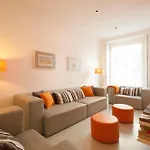 Lounge & By Host Wise Porto