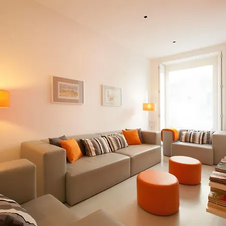 Lounge & By Host Wise 波尔图