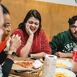 Lounge & By Host Wise