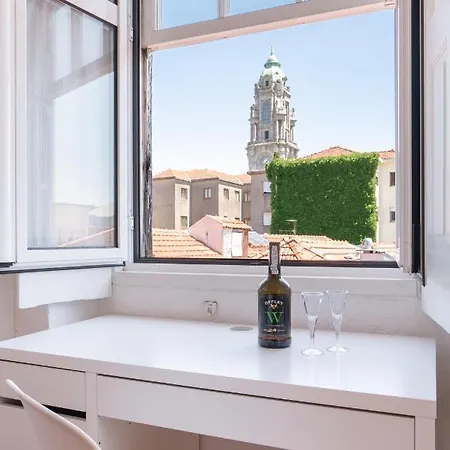 Lounge & By Host Wise Hostel Porto