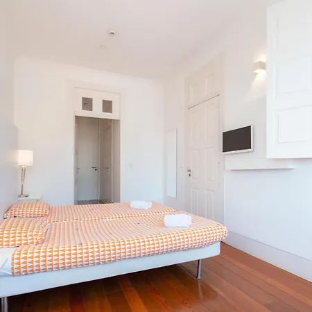 Hostel Lounge & By Host Wise Porto