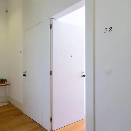 Lounge & By Host Wise Hostel Porto