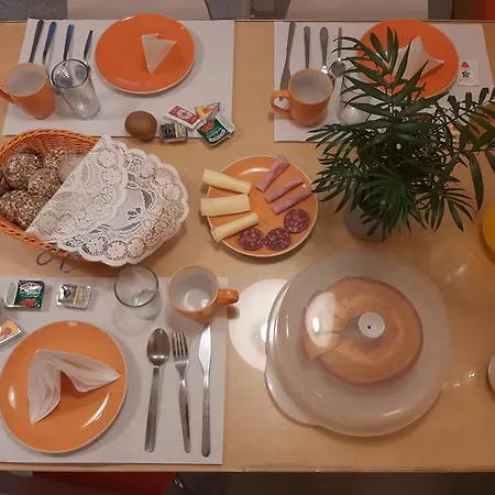 Lounge & By Host Wise * Porto