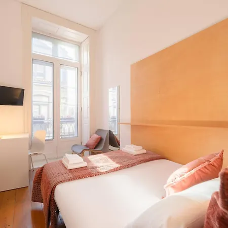 Lounge & By Host Wise Hostel Porto