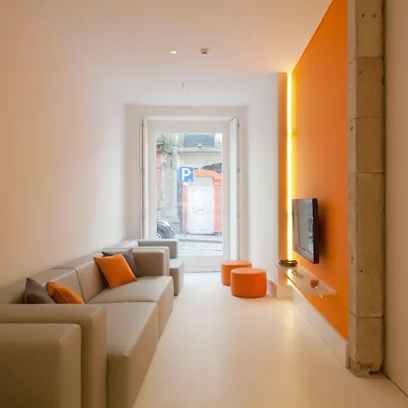 Lounge & By Host Wise ポルト