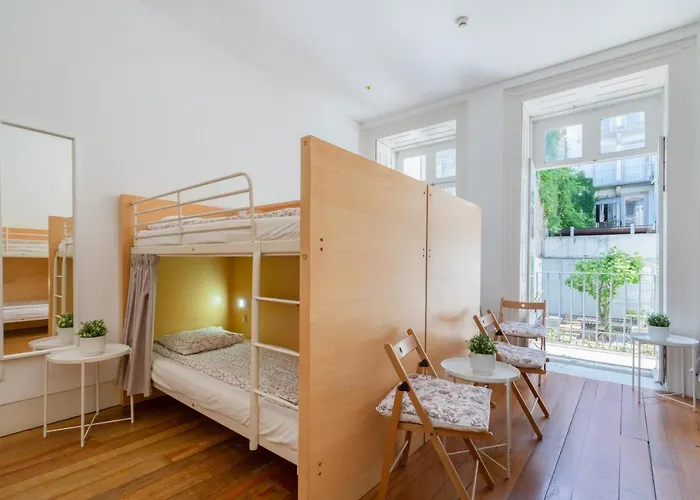 Lounge & By Host Wise ホステル *