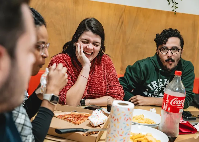 Lounge & By Host Wise