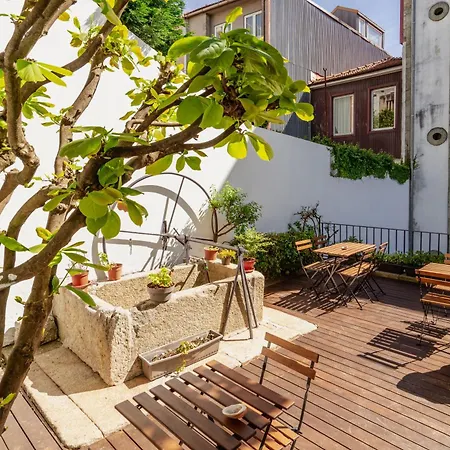 Lounge & By Host Wise Albergue Porto