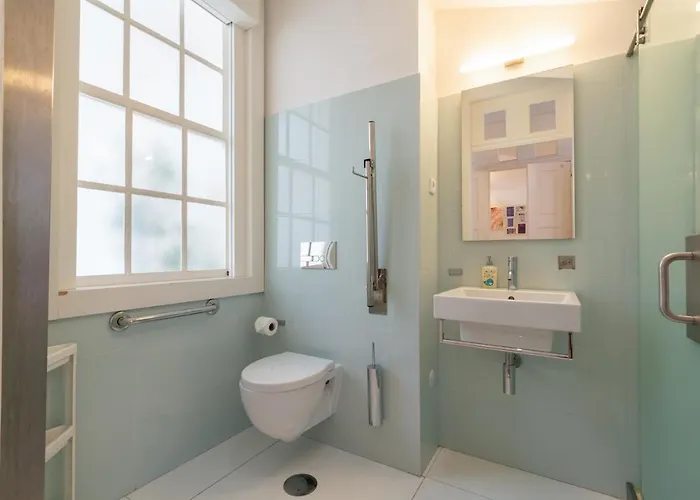 Ostello Lounge & By Host Wise *